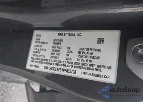 2023 Tesla Model 3 Long Range Dual Motor All-Wheel Drive z USA, uszkodzony, nr VIN 5YJ3E1EB1PF662700